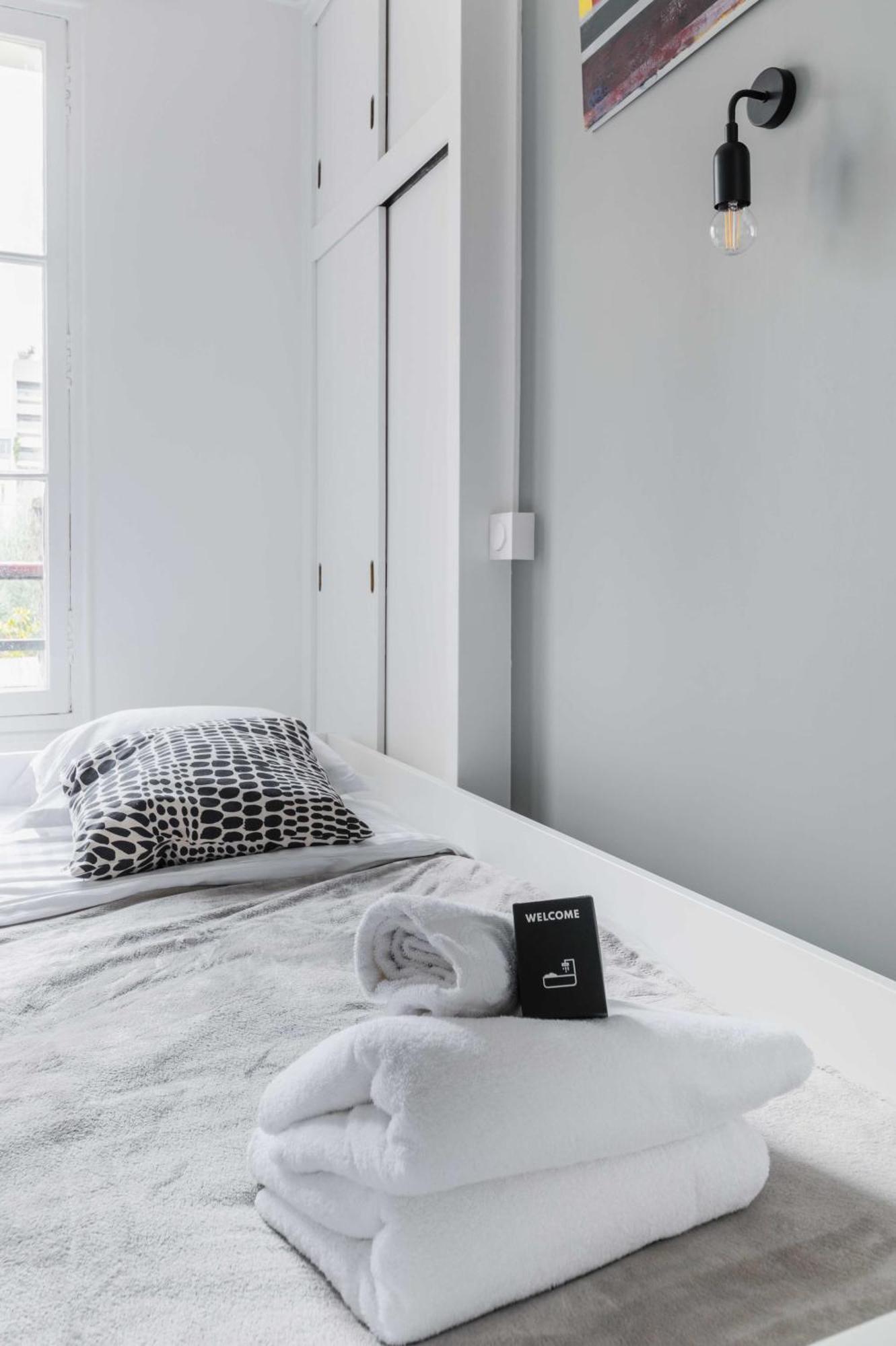 Appartement Cosy Proche Tour Eiffel - 7 - 2p - Flat-guest Parijs